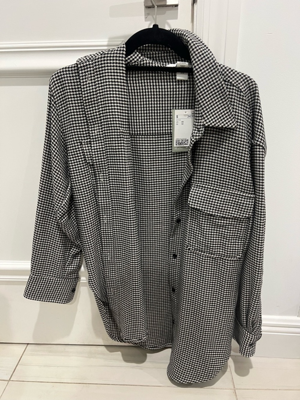 Black & White Houndstooth womens Button-Up Blazer
